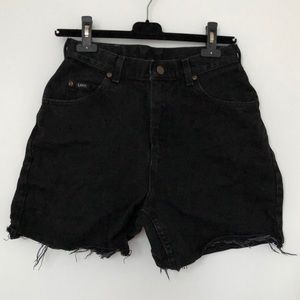 Vintage high waisted black cut off jean shorts